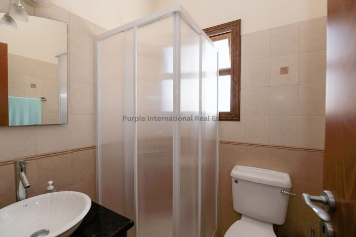 Image No.19-3 Bed Villa for sale