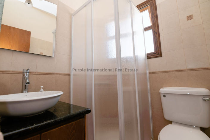 Image No.20-3 Bed Villa for sale