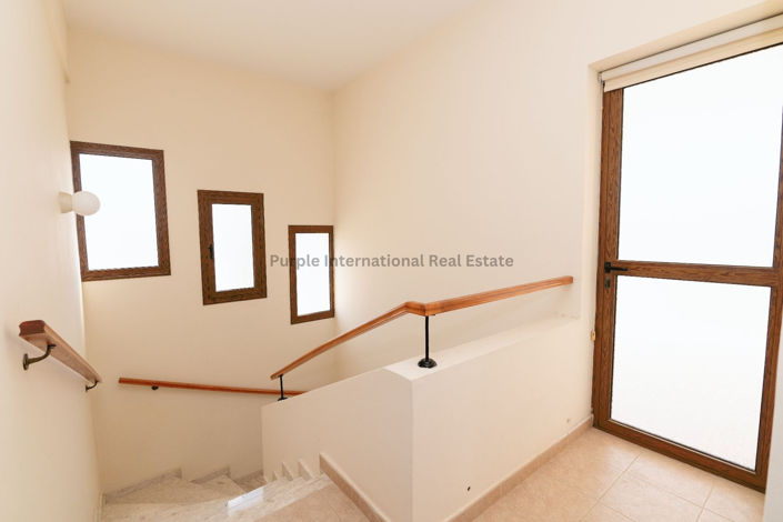 Image No.24-3 Bed Villa for sale