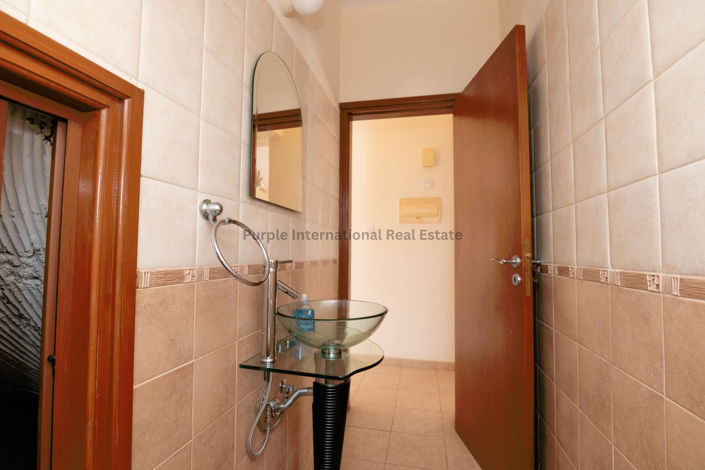 Image No.26-3 Bed Villa for sale