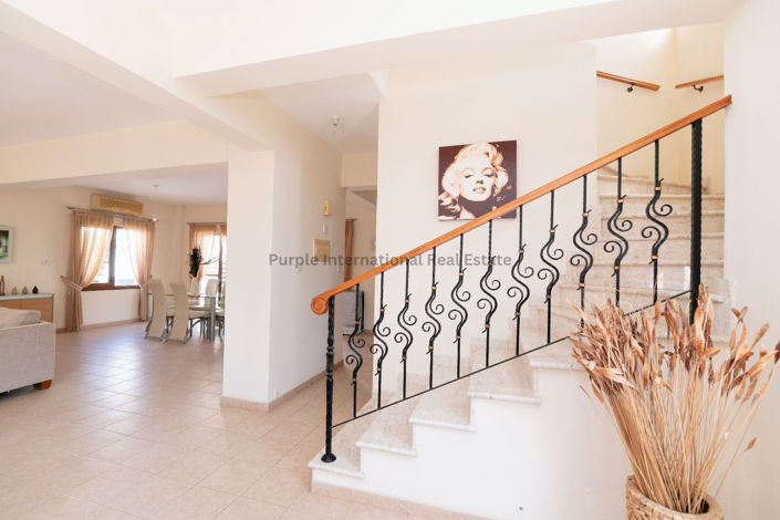 Image No.36-3 Bed Villa for sale