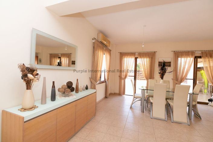 Image No.39-3 Bed Villa for sale