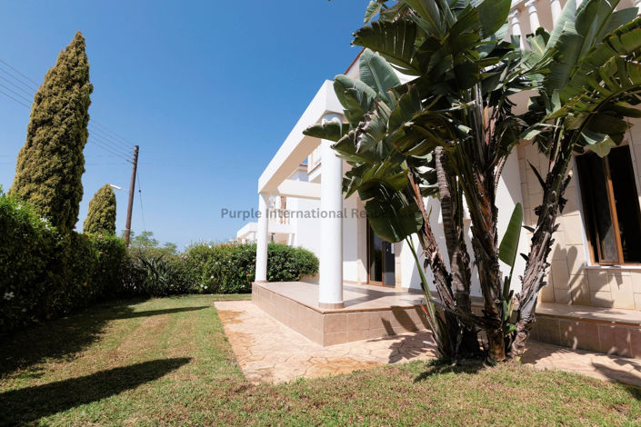 Image No.44-3 Bed Villa for sale