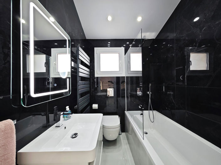 Image No.20-5 Bed Villa for sale