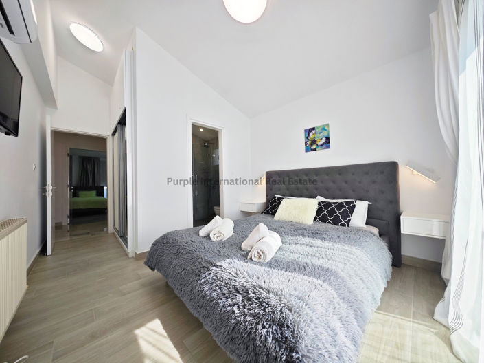 Image No.24-5 Bed Villa for sale