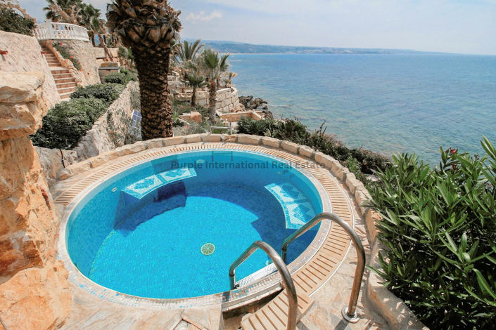 Image No.2-4 Bed Villa for sale