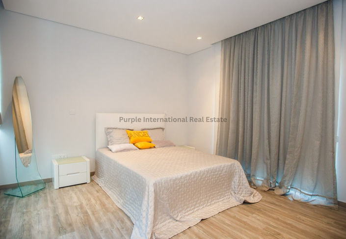 Image No.12-4 Bed Villa for sale