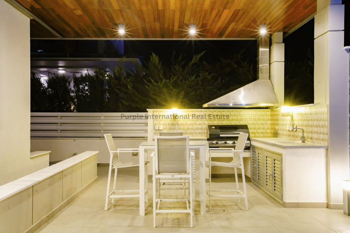 Image No.9-4 Bed Villa for sale