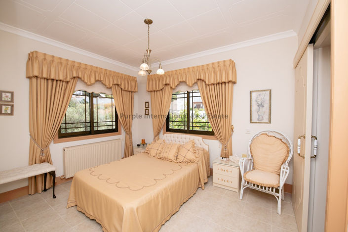 Image No.19-5 Bed Villa for sale