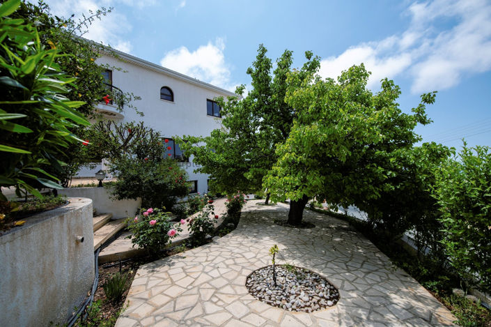 Image No.35-5 Bed Villa for sale