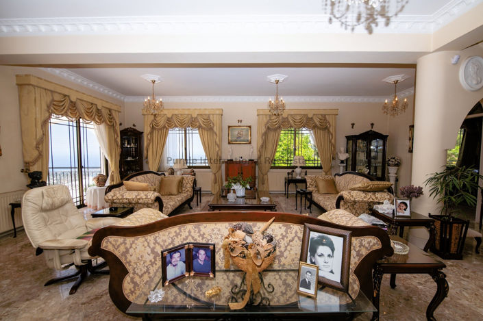 Image No.39-5 Bed Villa for sale