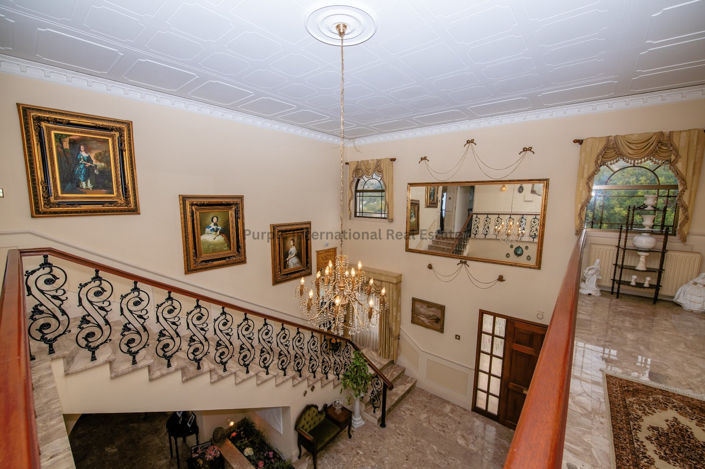 Image No.42-5 Bed Villa for sale