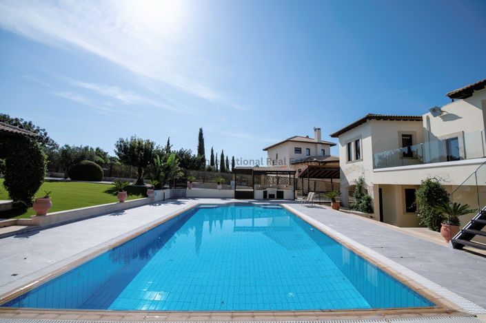 Image No.7-4 Bed Villa for sale