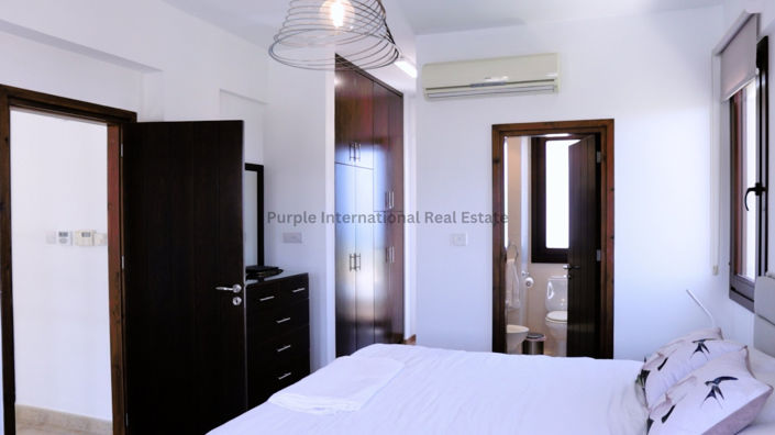 Image No.9-4 Bed Villa for sale