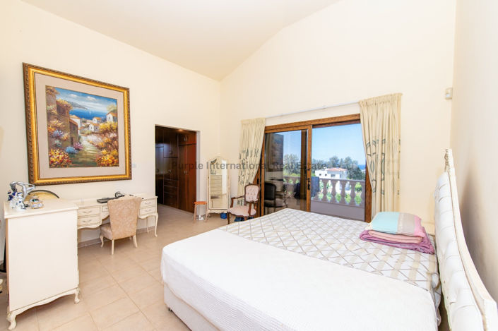 Image No.20-3 Bed Villa for sale