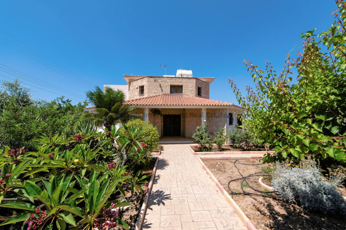 Image No.8-3 Bed Villa for sale