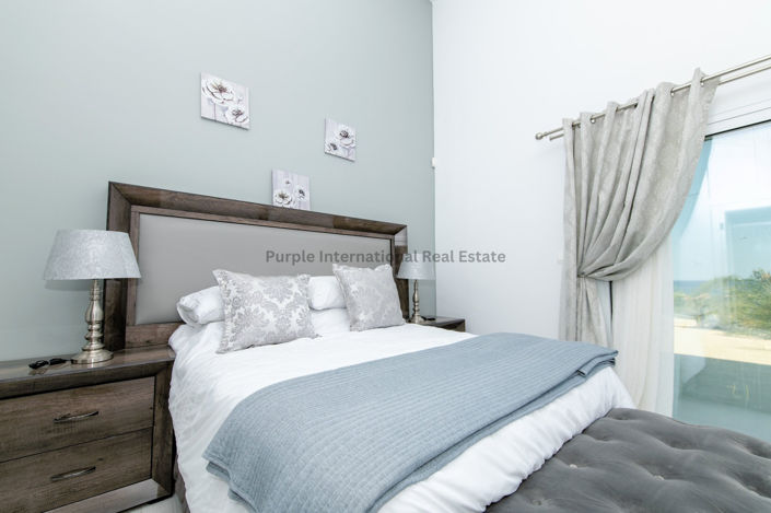 Image No.34-Villa de 4 chambres à vendre à Sea Caves