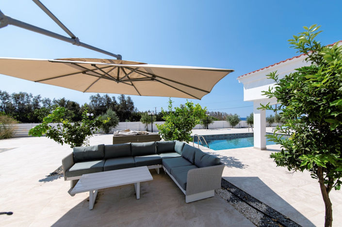 Image No.7-Villa de 4 chambres à vendre à Sea Caves