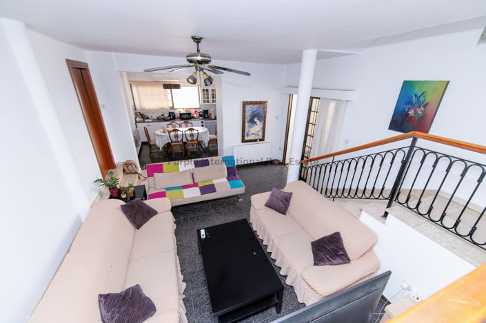 Image No.32-Villa de 7 chambres à vendre à Limassol