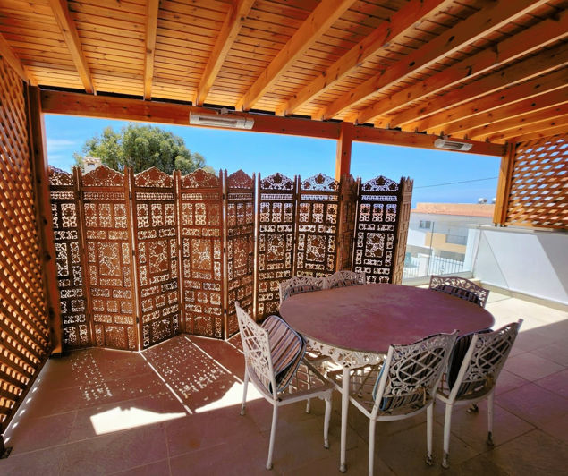 Image No.18-4 Bed Bungalow for sale