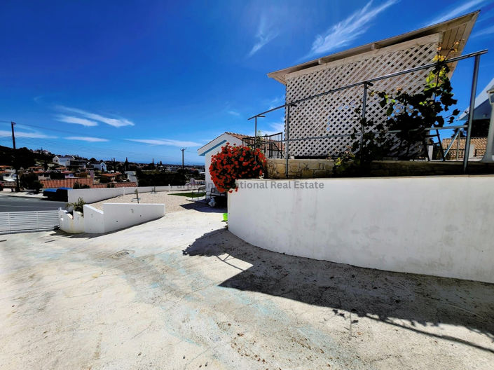 Image No.25-4 Bed Bungalow for sale