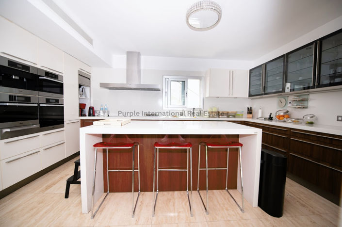 Image No.29-5 Bed Villa for sale