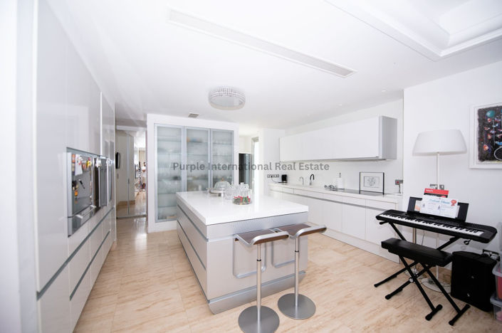 Image No.5-5 Bed Villa for sale