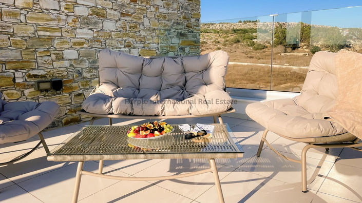 Image No.20-3 Bed Villa for sale