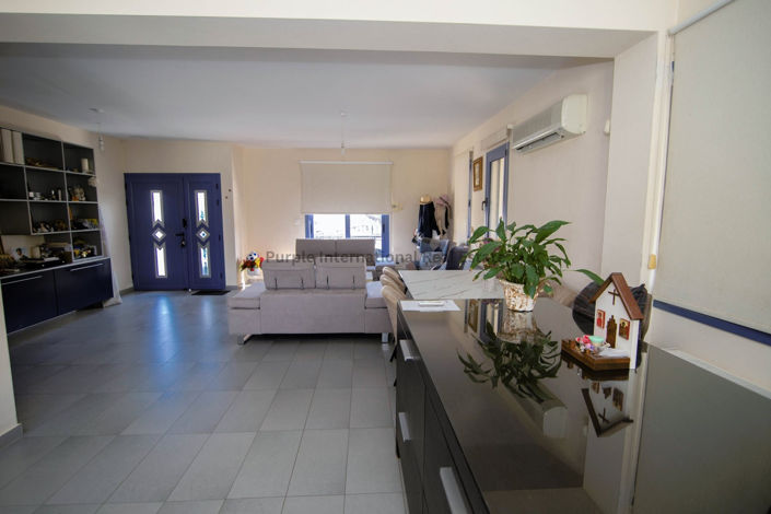 Image No.6-4 Bed Villa for sale