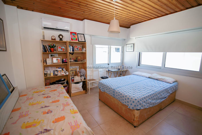 Image No.20-3 Bed Bungalow for sale