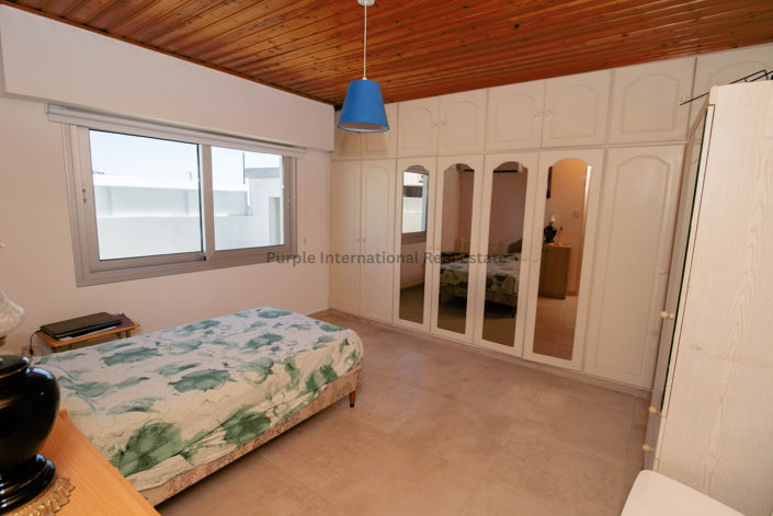 Image No.26-3 Bed Bungalow for sale