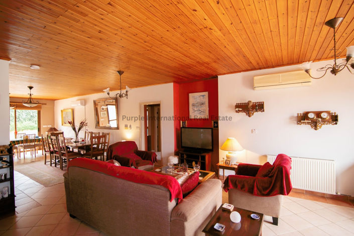 Image No.10-3 Bed Villa for sale