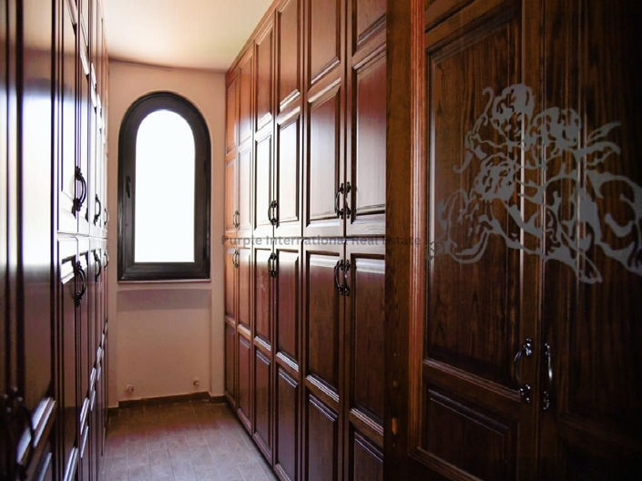 Image No.16-Villa de 5 chambres à vendre à Oroklini