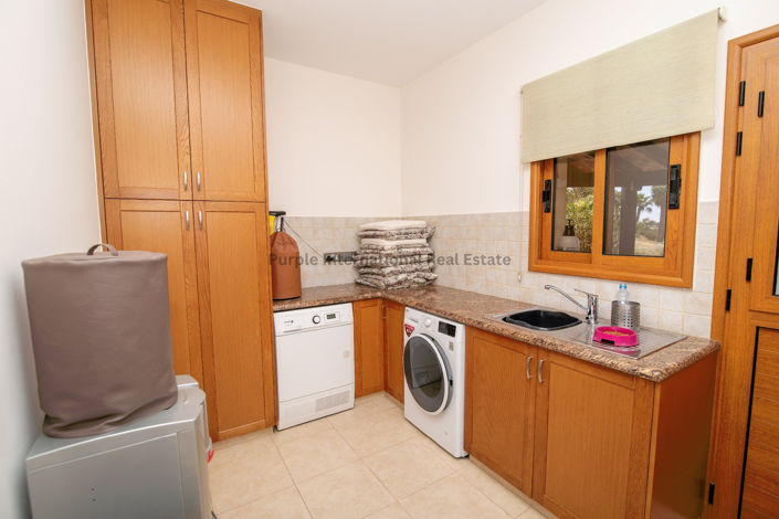 Image No.16-Villa de 5 chambres à vendre à Psematismenos