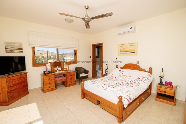 Image No.23-Villa de 5 chambres à vendre à Psematismenos