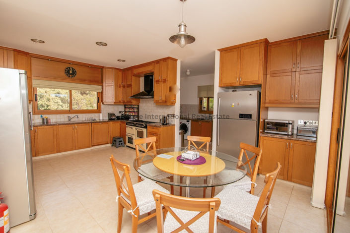 Image No.4-Villa de 5 chambres à vendre à Psematismenos