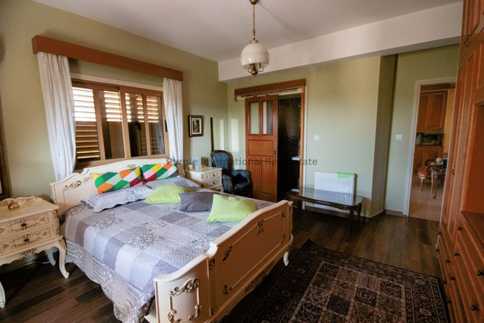 Image No.20-Villa de 5 chambres à vendre à Pervolia