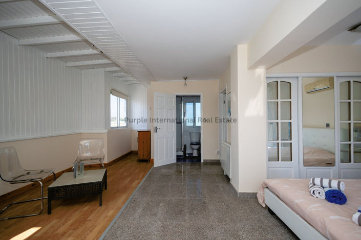 Image No.25-3 Bed Villa for sale