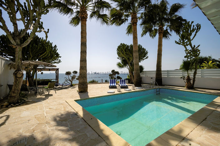 Image No.28-3 Bed Villa for sale