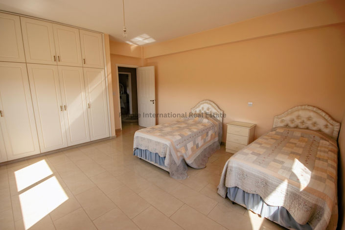 Image No.23-4 Bed Villa for sale