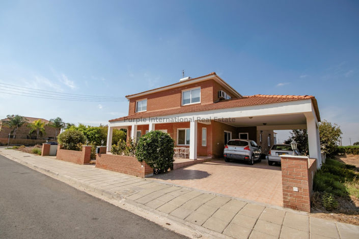 Image No.8-4 Bed Villa for sale