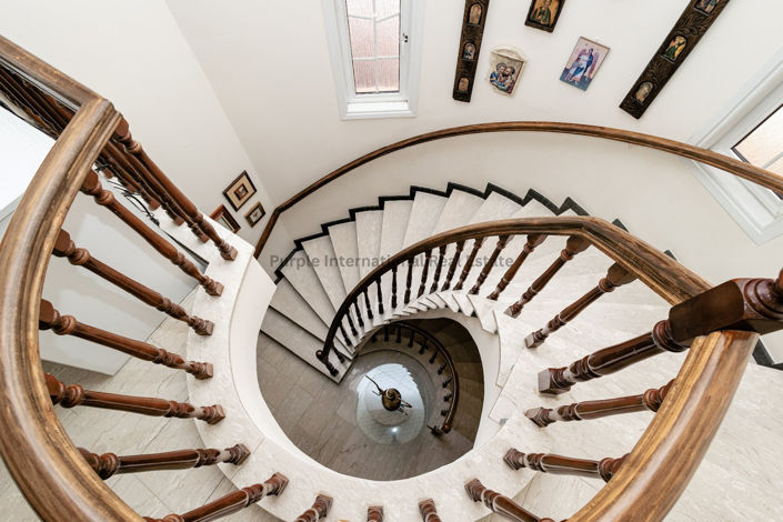 Image No.39-Villa de 7 chambres à vendre à Faneromeni