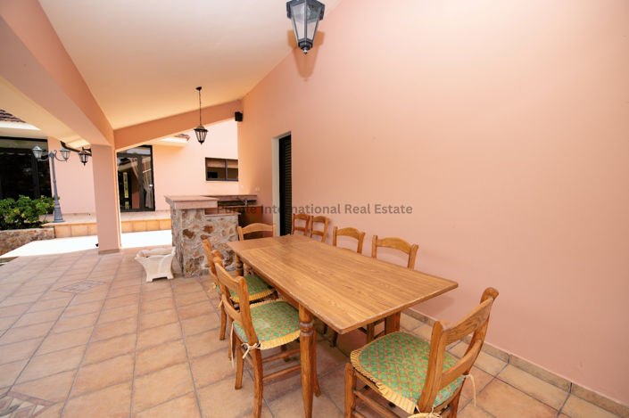 Image No.34-5 Bed Villa for sale