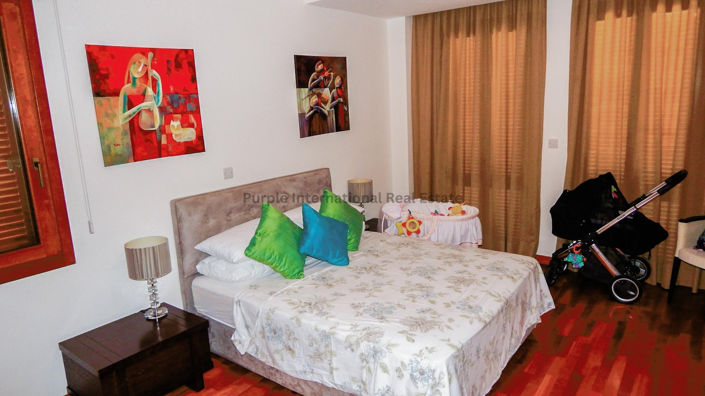 Image No.10-5 Bed Villa for sale