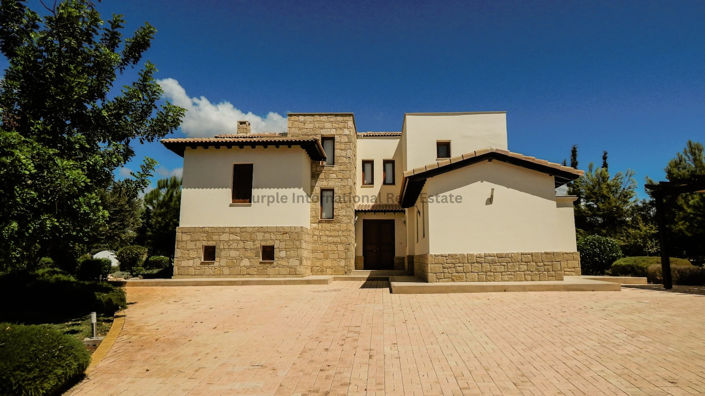 Image No.22-5 Bed Villa for sale