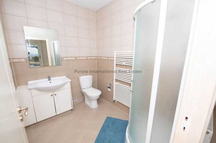 Image No.25-4 Bed Bungalow for sale