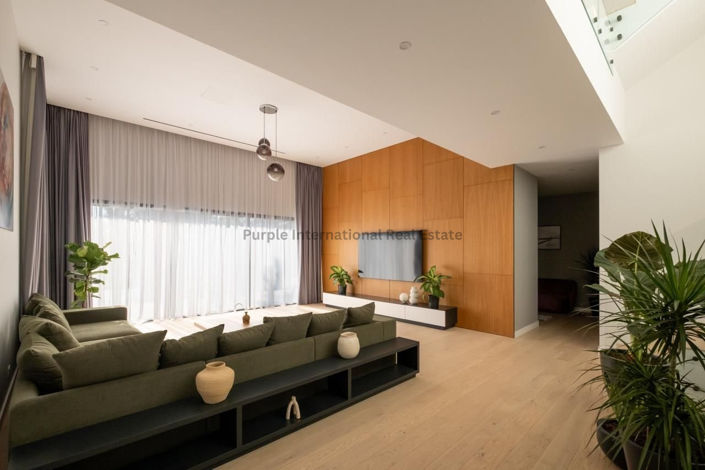 Image No.34-7 Bed Villa for sale