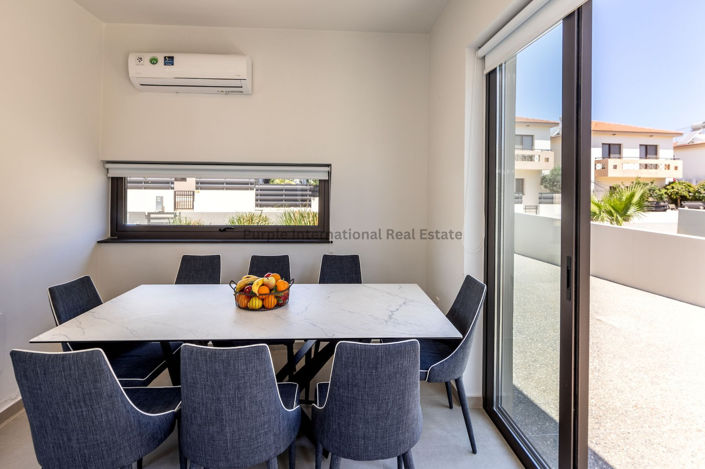 Image No.12-3 Bed Villa for sale