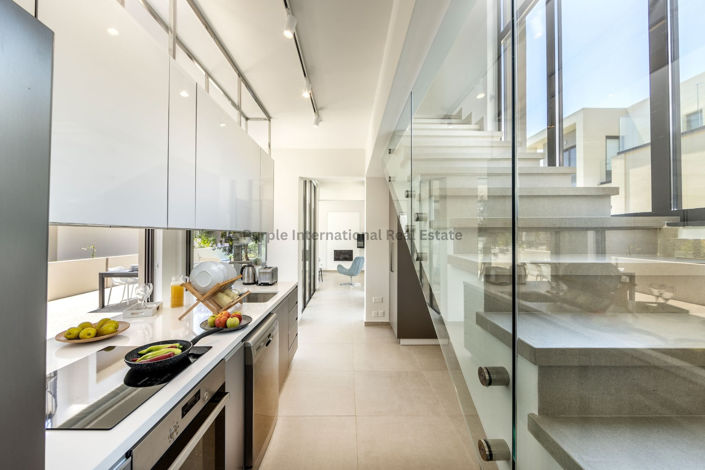 Image No.3-3 Bed Villa for sale