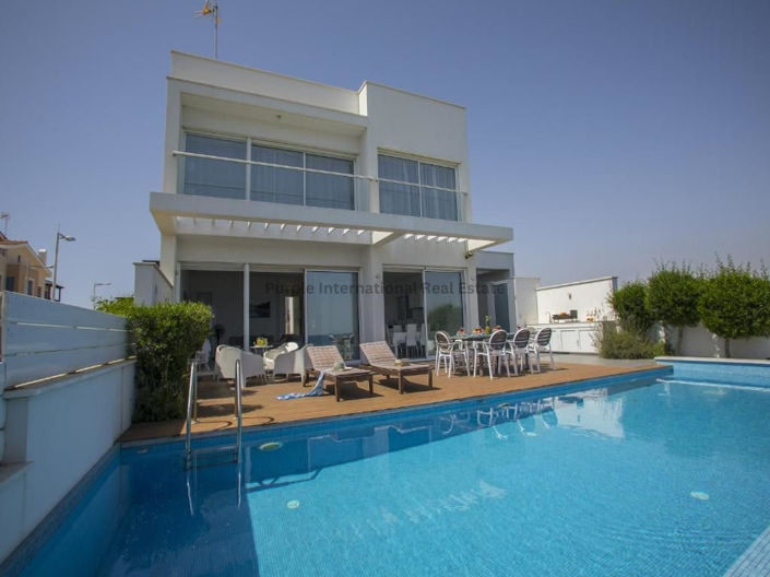Image No.3-5 Bed Villa for sale